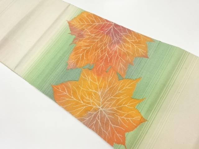 リサイクル　手織り紬葉模様織出し名古屋帯